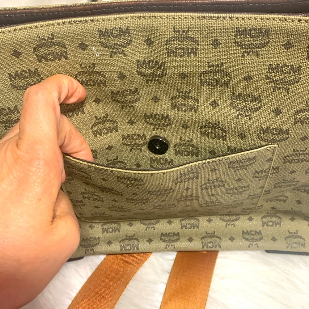 MCM - Picture 5 of 9